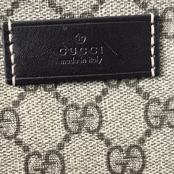 Gucci GG Supreme Canvas Tote Small